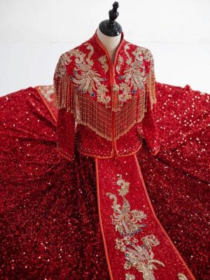 婚礼复古红色彩搭配（红色婚礼服装）-图3